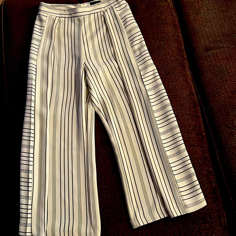 Topshop - Picture 2 of 6